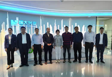 熱烈歡迎清豐縣領(lǐng)導(dǎo)蒞臨恒大興業(yè)環(huán)?？萍加邢薰局笇?dǎo)工作